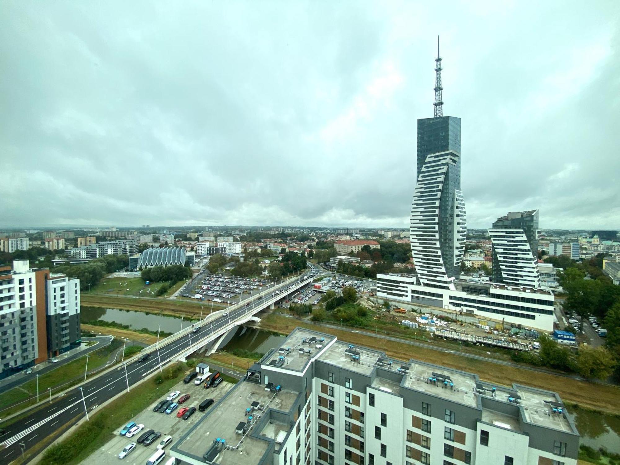 Panorama Capital Black Rzeszów Extérieur photo